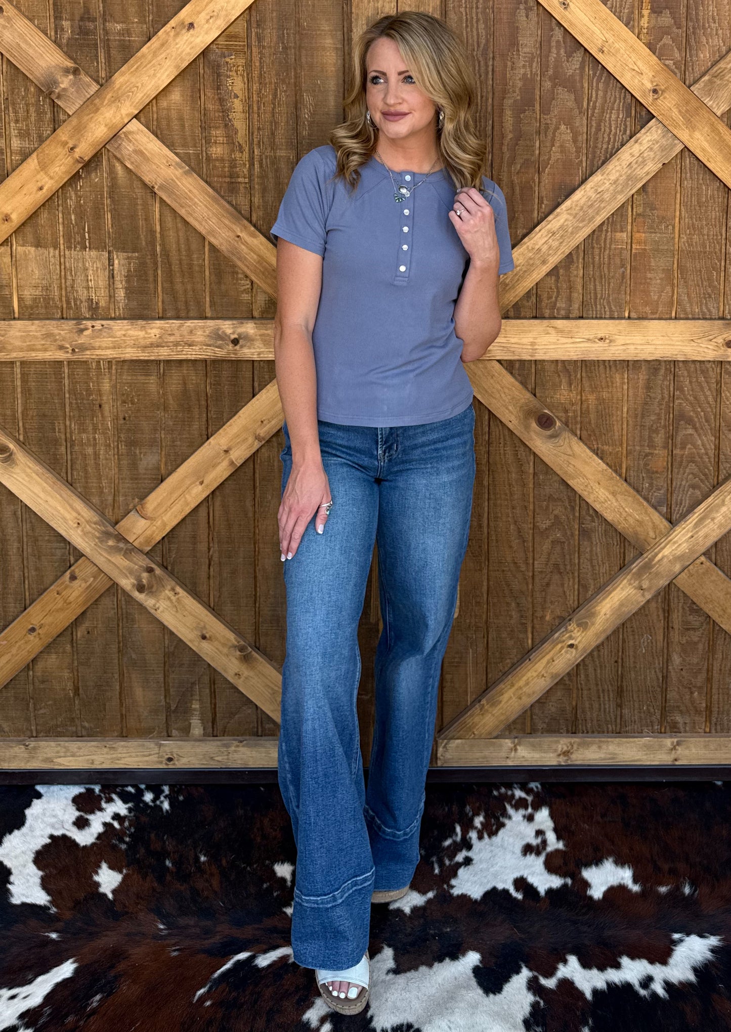Yoakum Tee *Denim