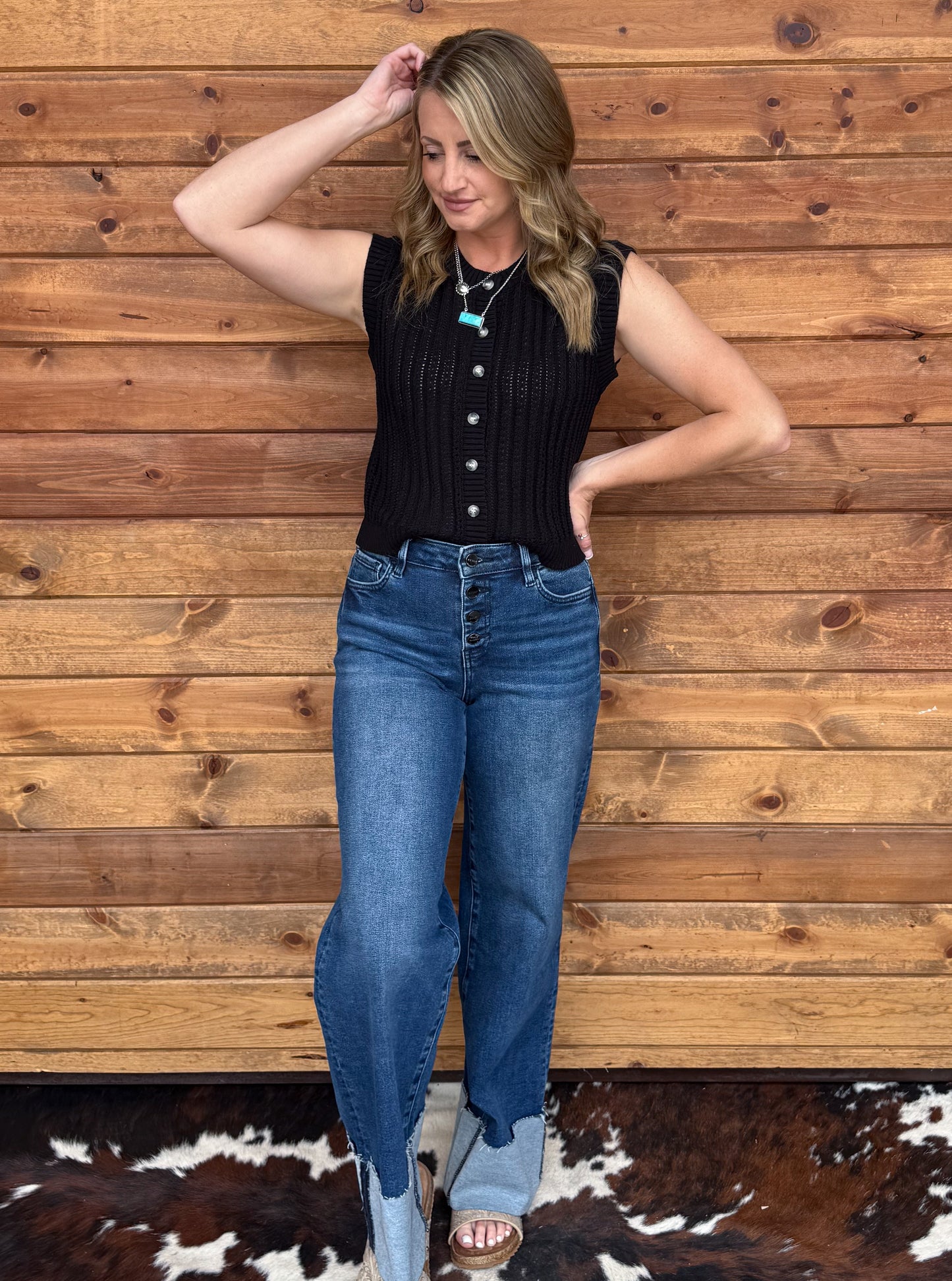 Simple Button-Up Tank *Black