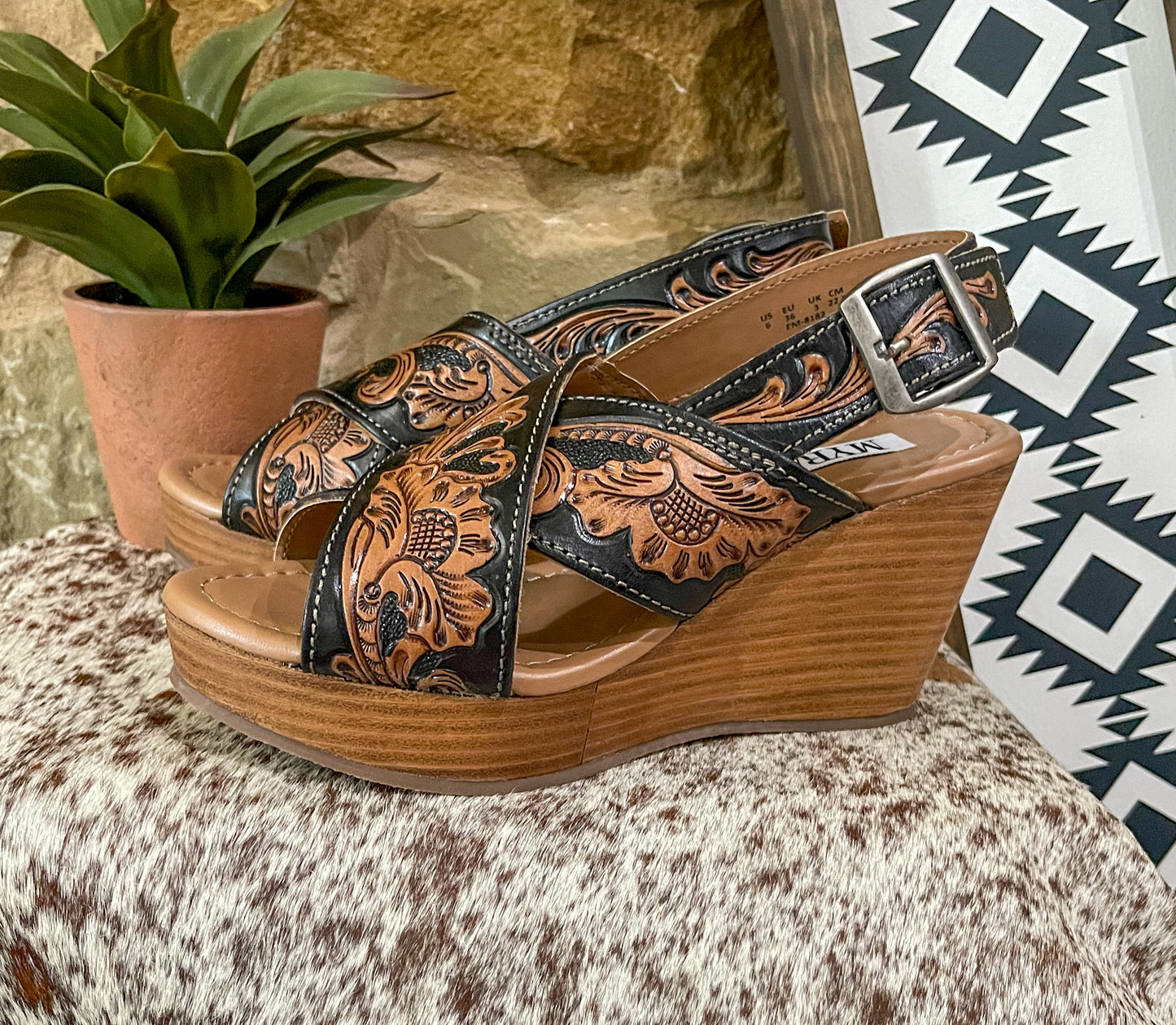 Flower Ridge Myra Wedges