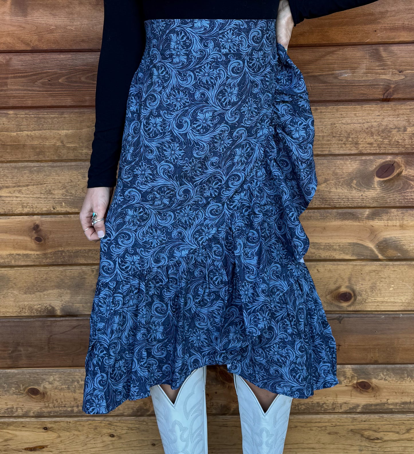 Saddle Up Ruffle Skirt *Navy