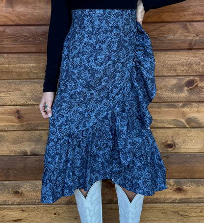 Saddle Up Ruffle Skirt *Navy