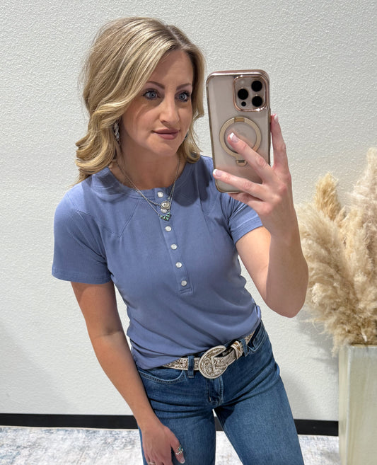 Yoakum Tee *Denim