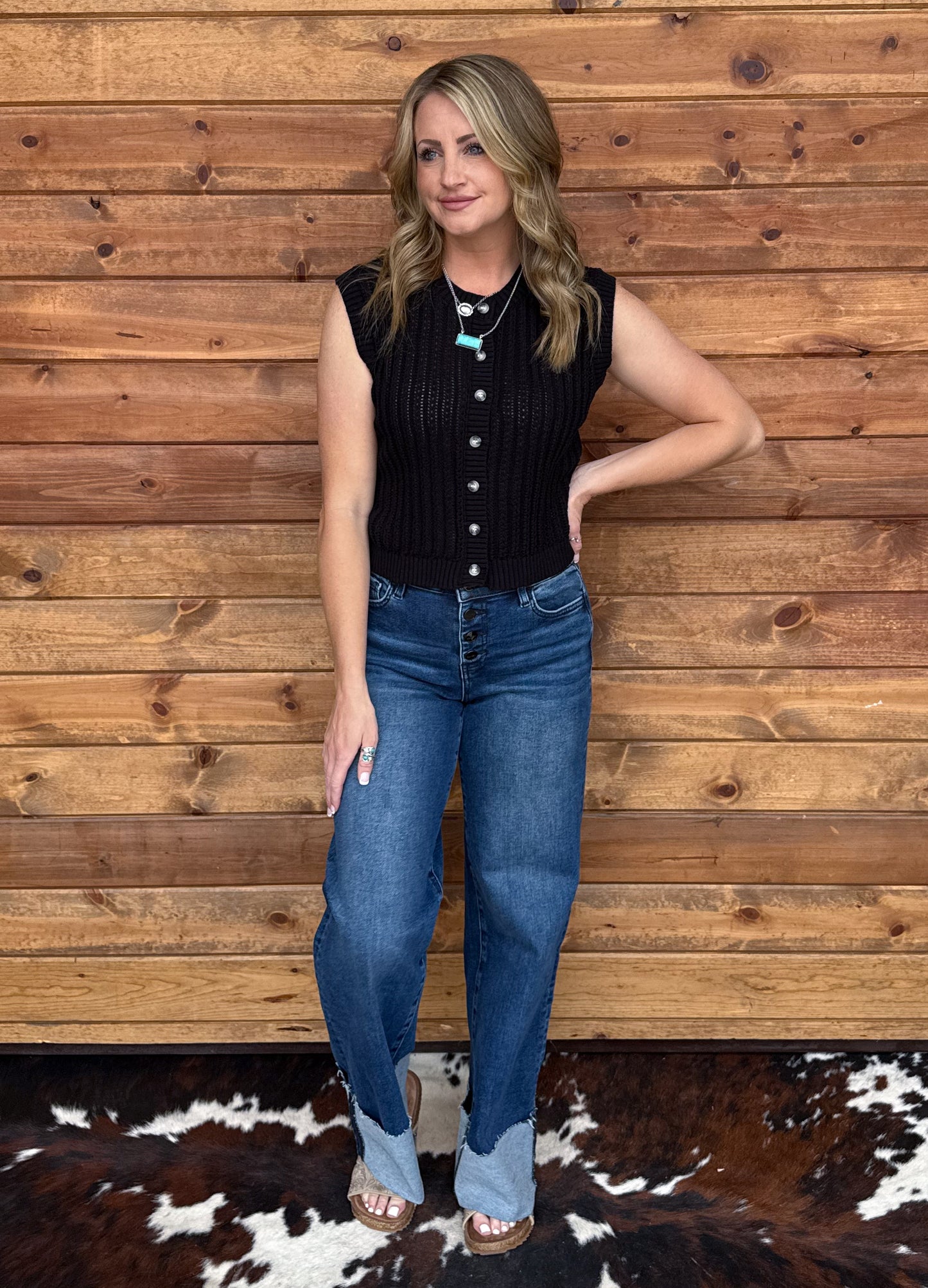 Simple Button-Up Tank *Black