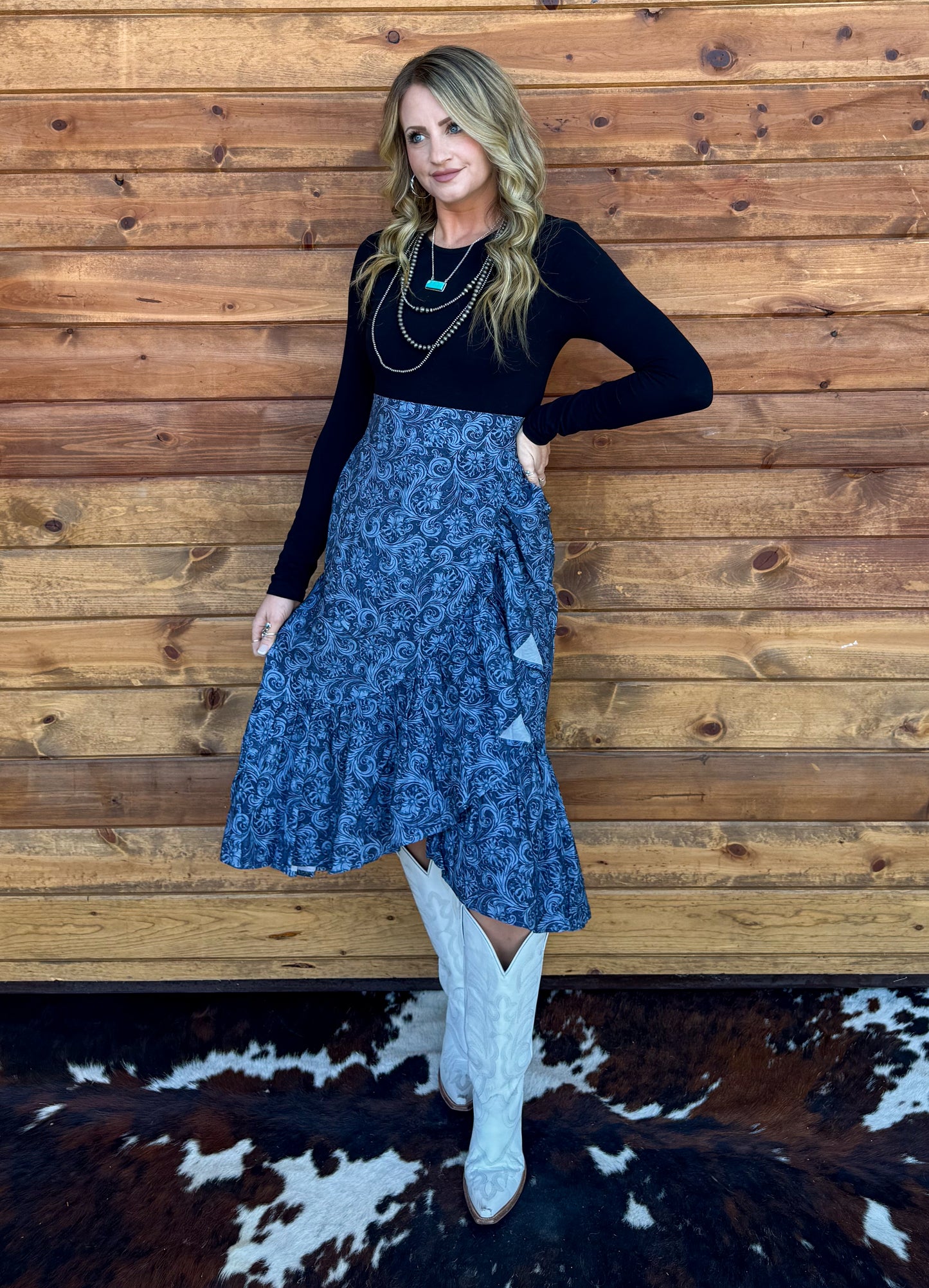 Saddle Up Ruffle Skirt *Navy