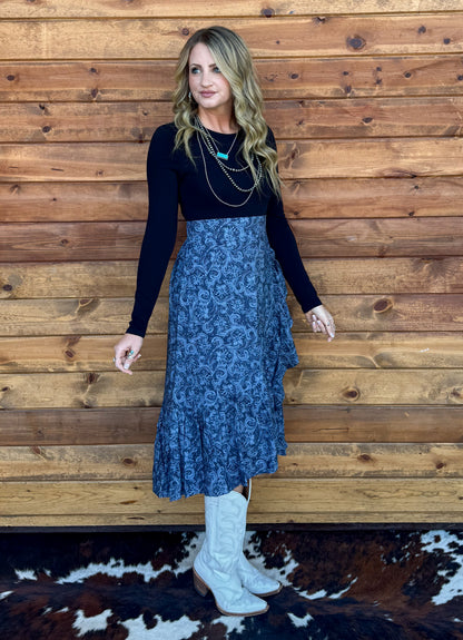Saddle Up Ruffle Skirt *Navy