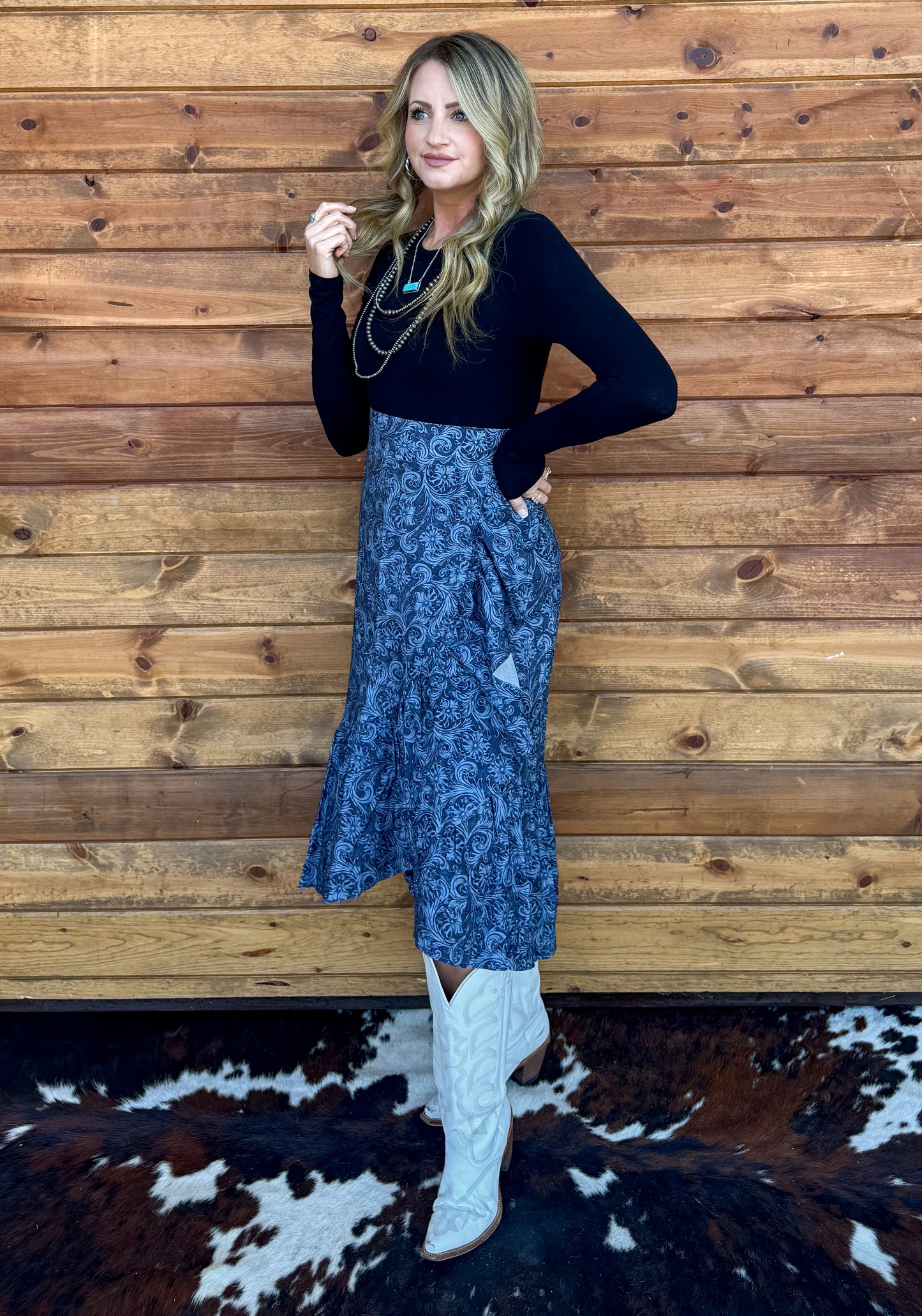 Saddle Up Ruffle Skirt *Navy