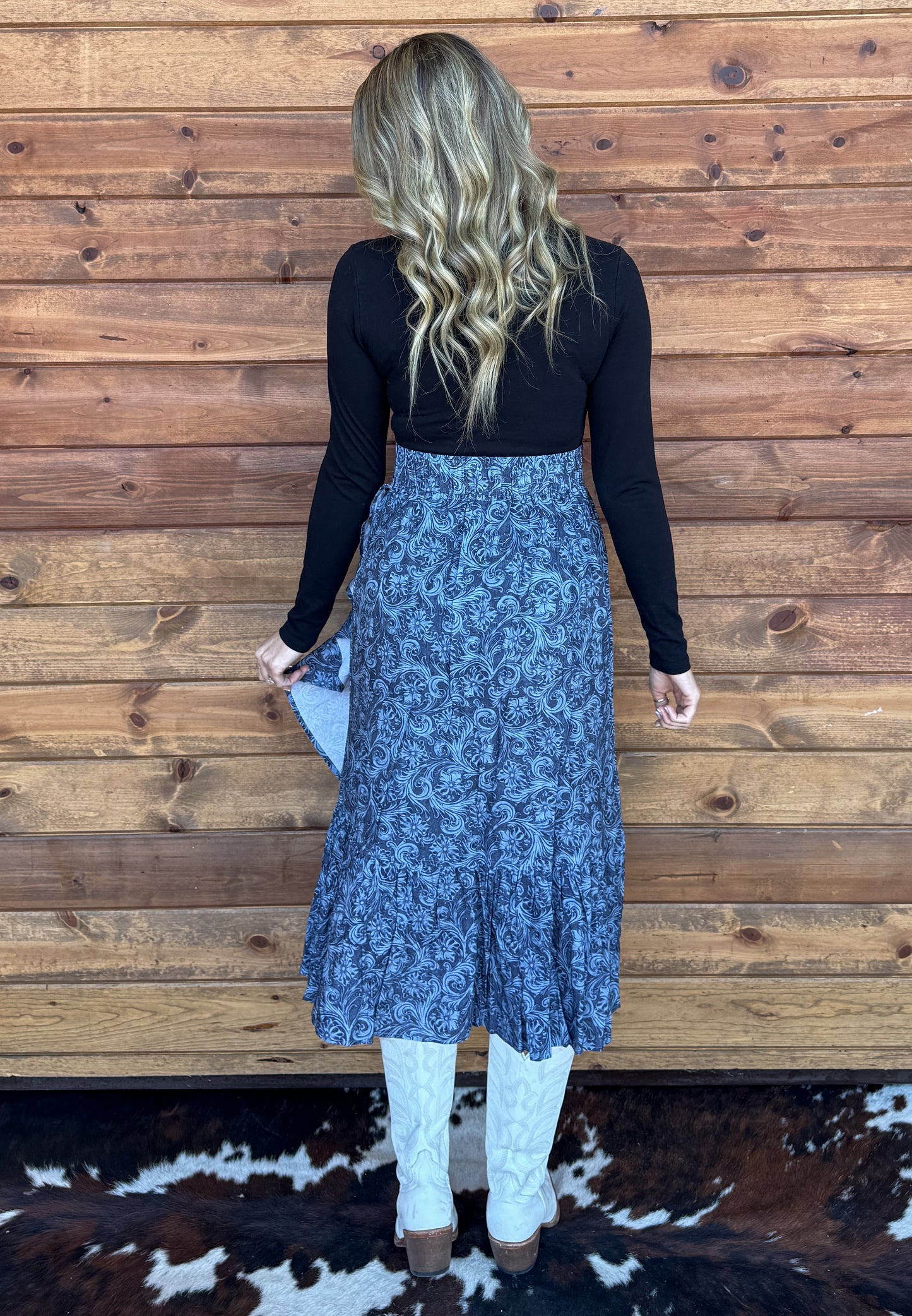 Saddle Up Ruffle Skirt *Navy