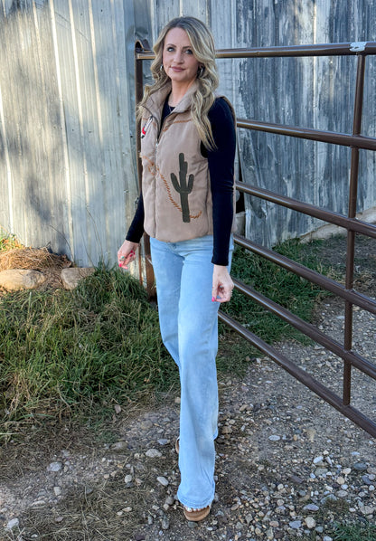 Southern Cactus Puffer Vest *Mocha
