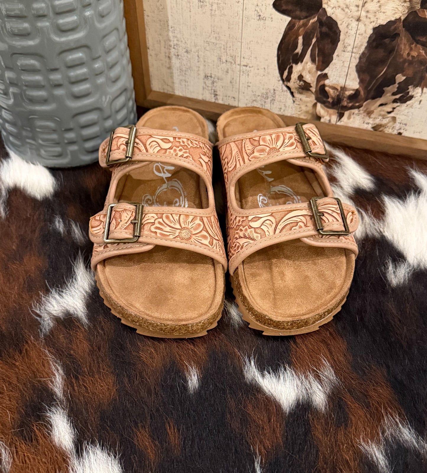 Berry Sandals *Blush