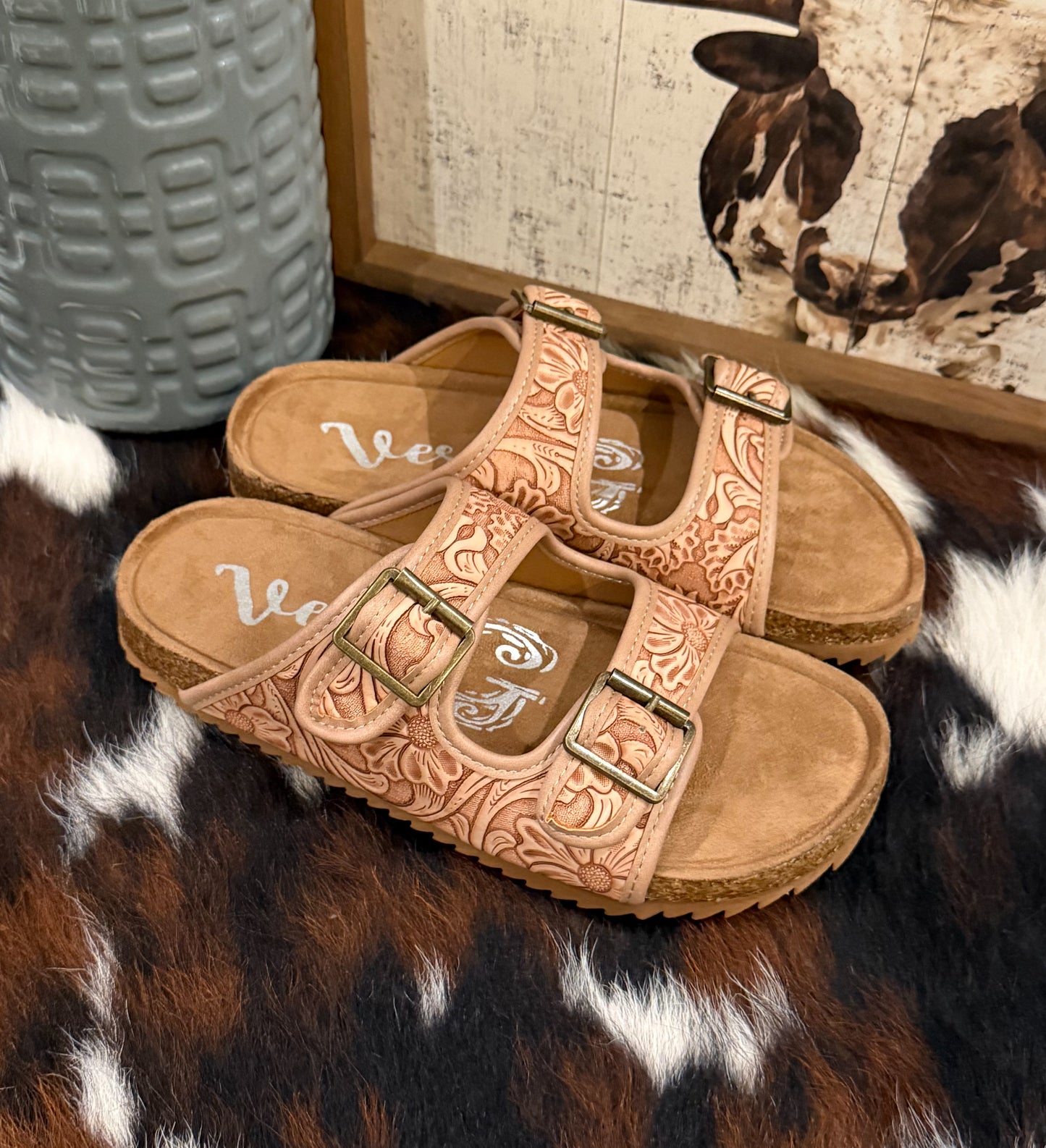 Berry Sandals *Blush