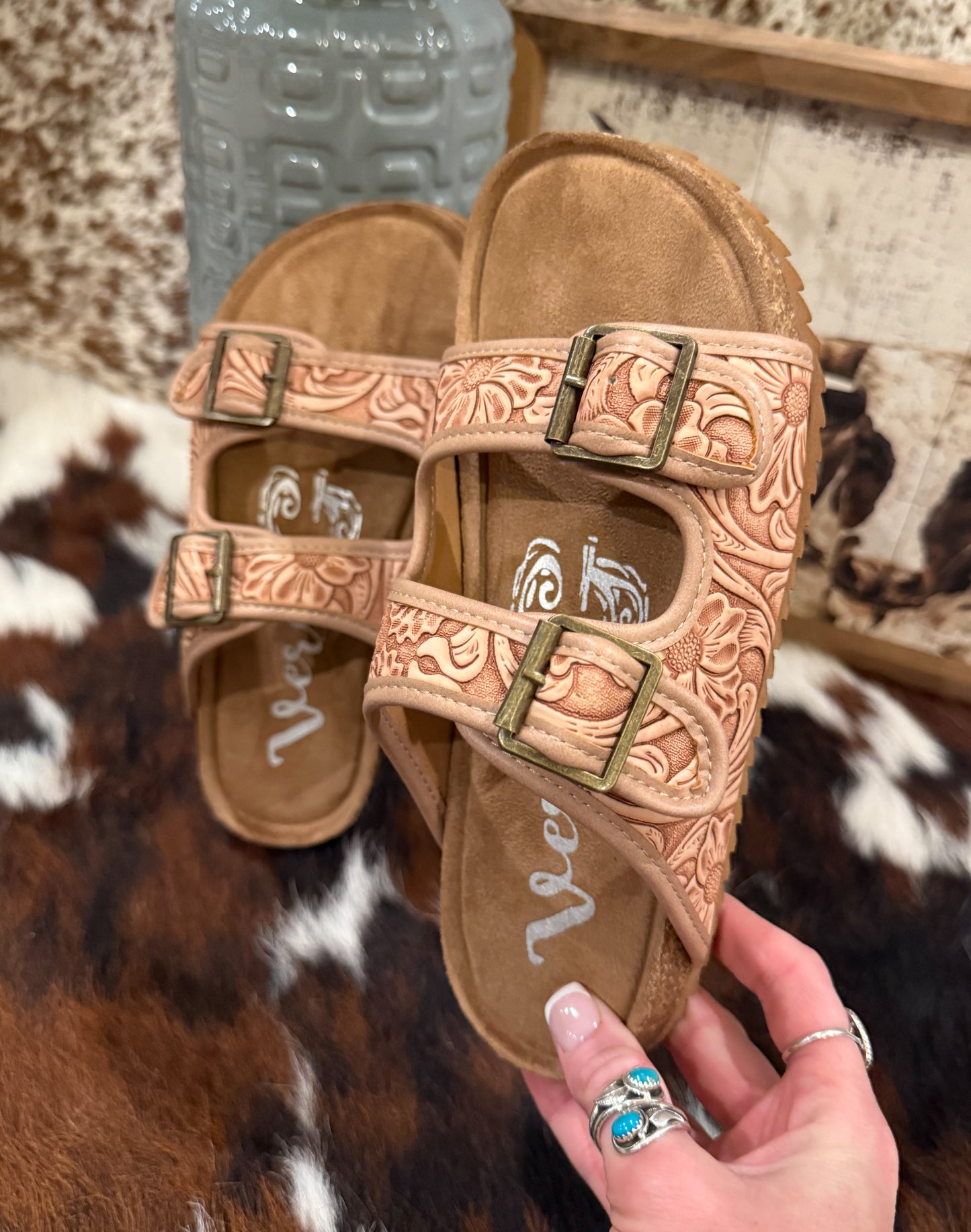 Berry Sandals *Blush