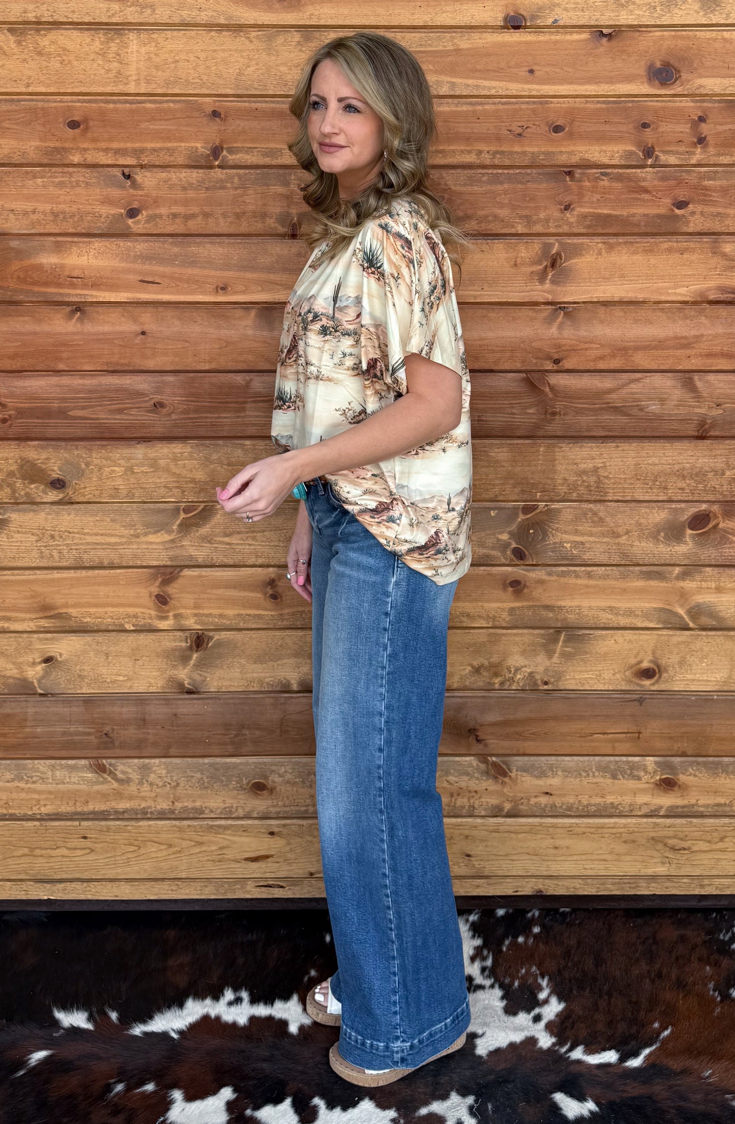 Frontier Sands Top