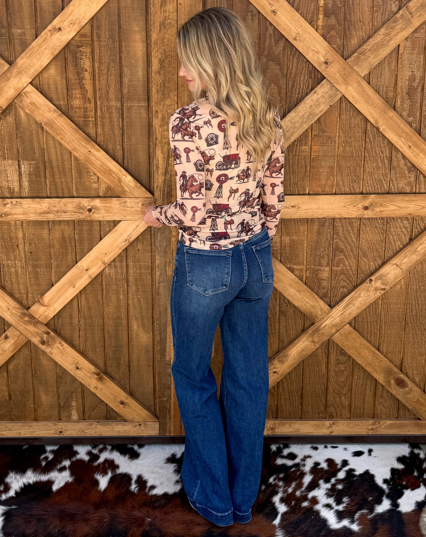 Wagon Wheel Mesh Top