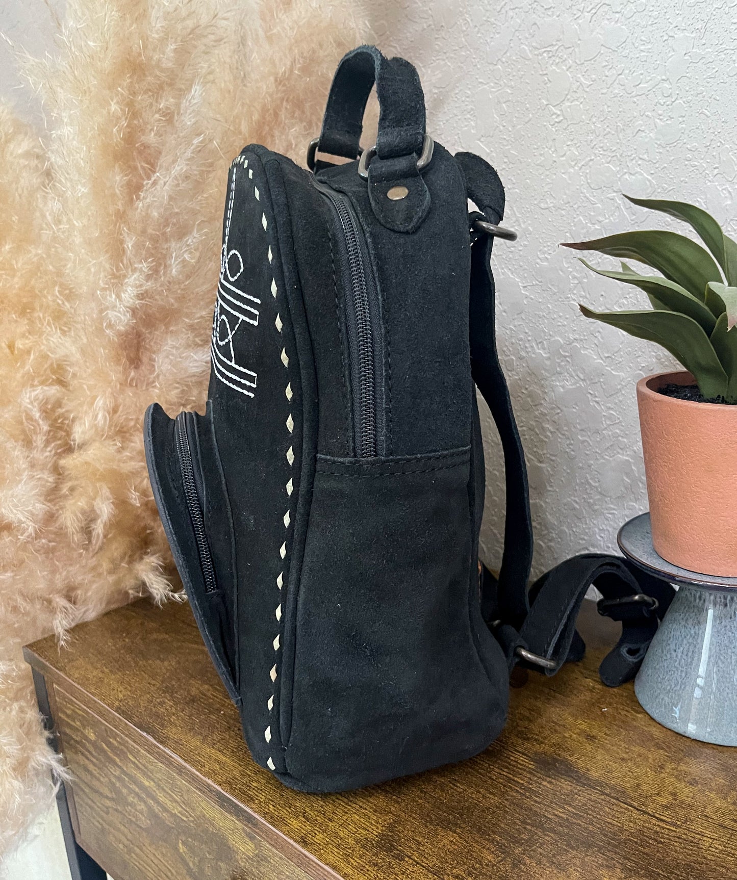 Boot Stitch Classic Backpack