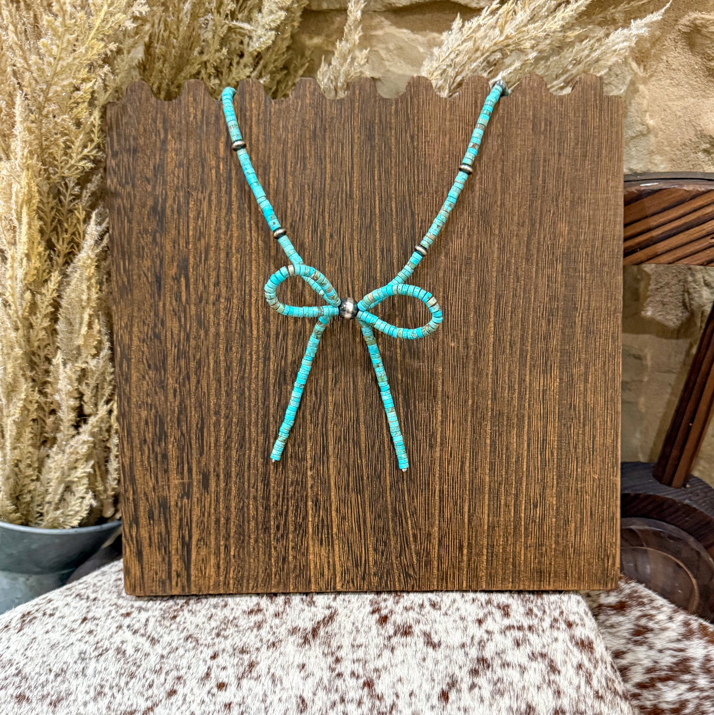 Bow Turquoise Necklace