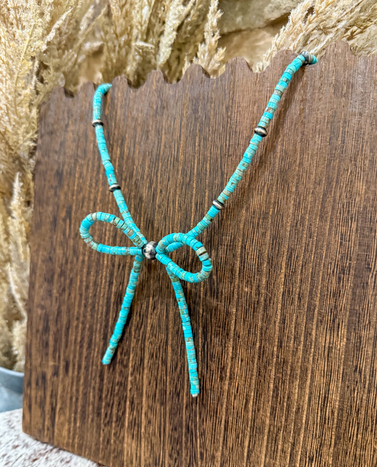 Bow Turquoise Necklace