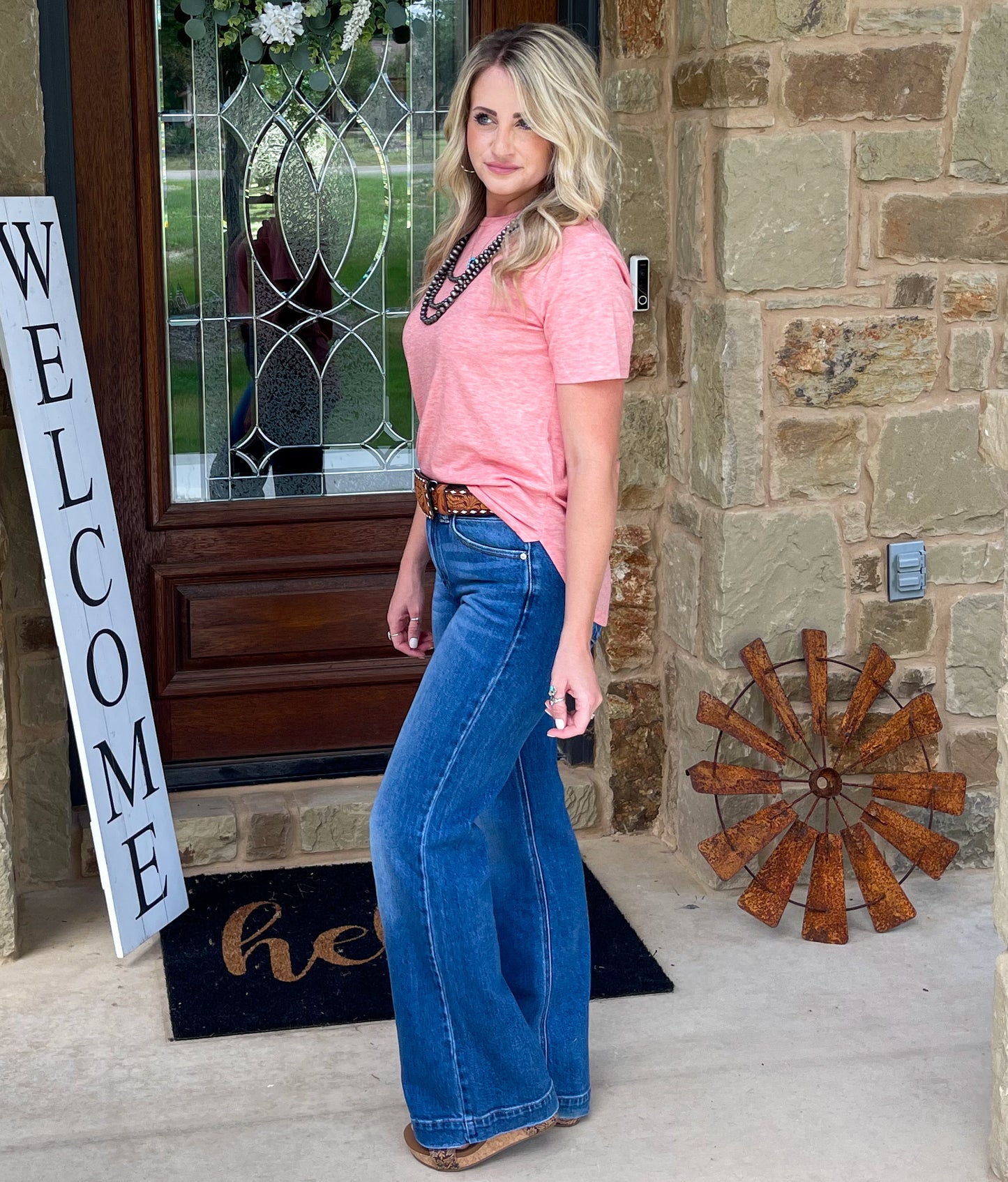 The Basic Top - Peaches