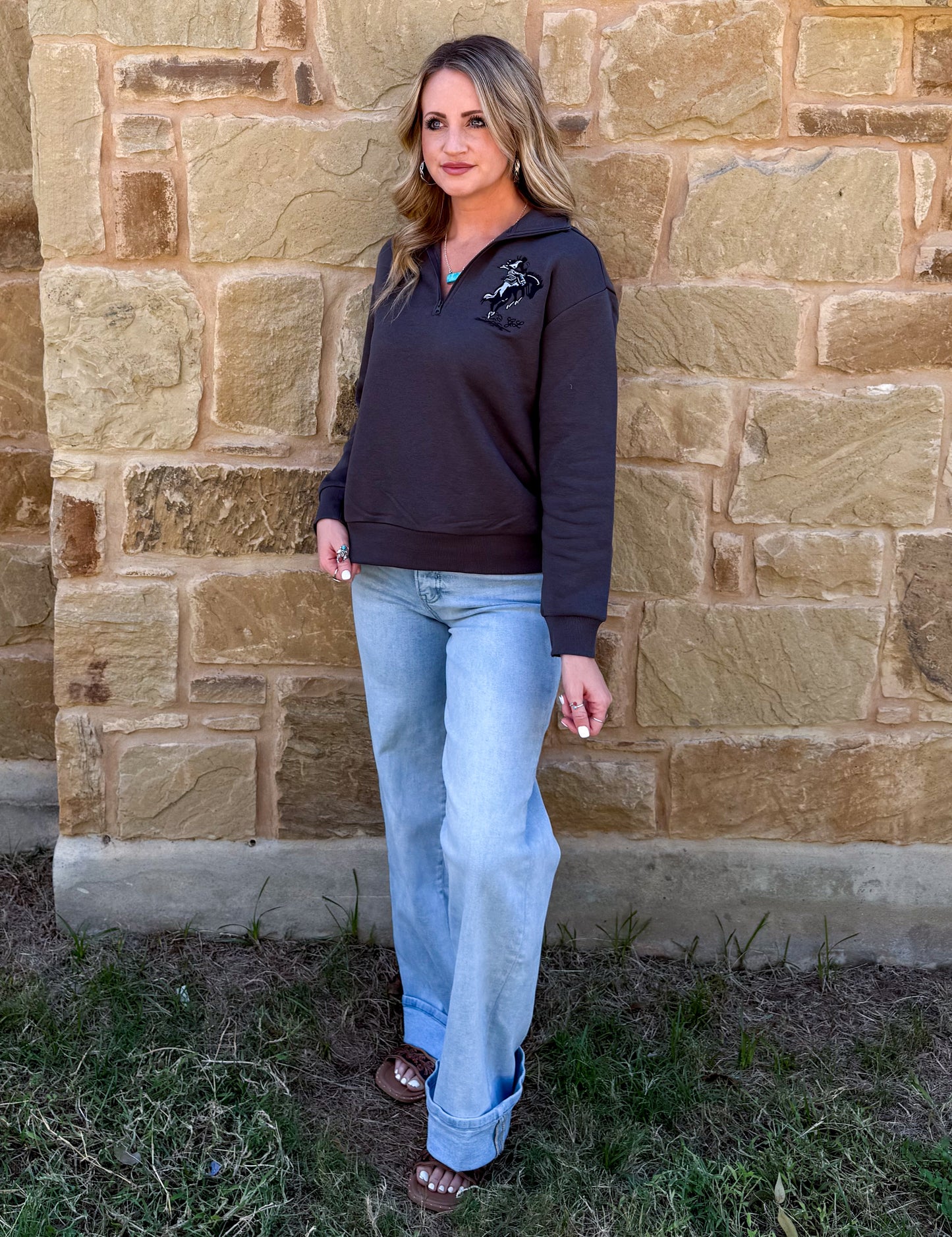 Bronc Buster Pullover