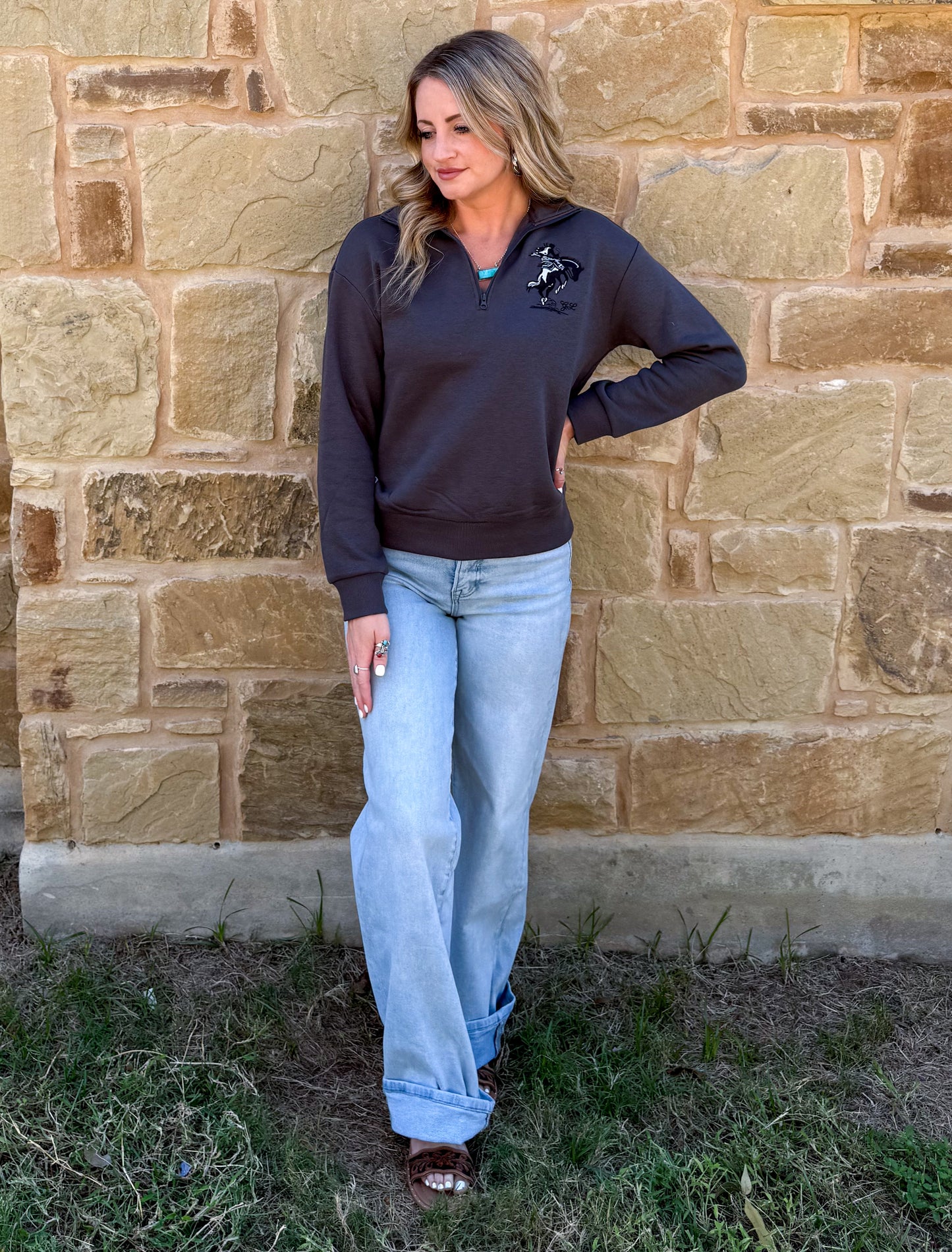 Bronc Buster Pullover