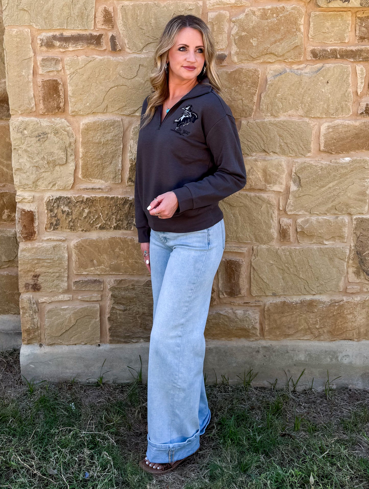 Bronc Buster Pullover