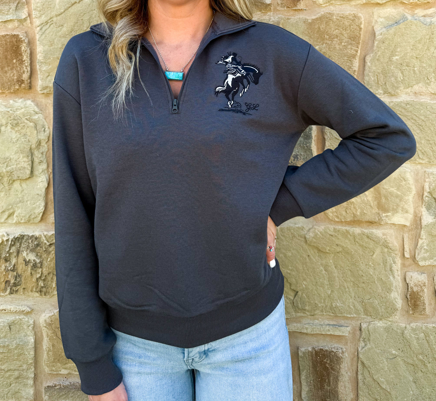 Bronc Buster Pullover