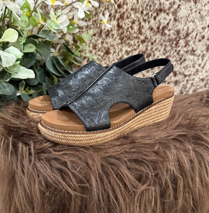 Rodeo Embossed Wedges *Black