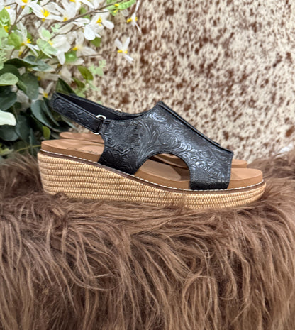 Rodeo Embossed Wedges *Black