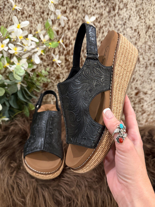 Rodeo Embossed Wedges *Black