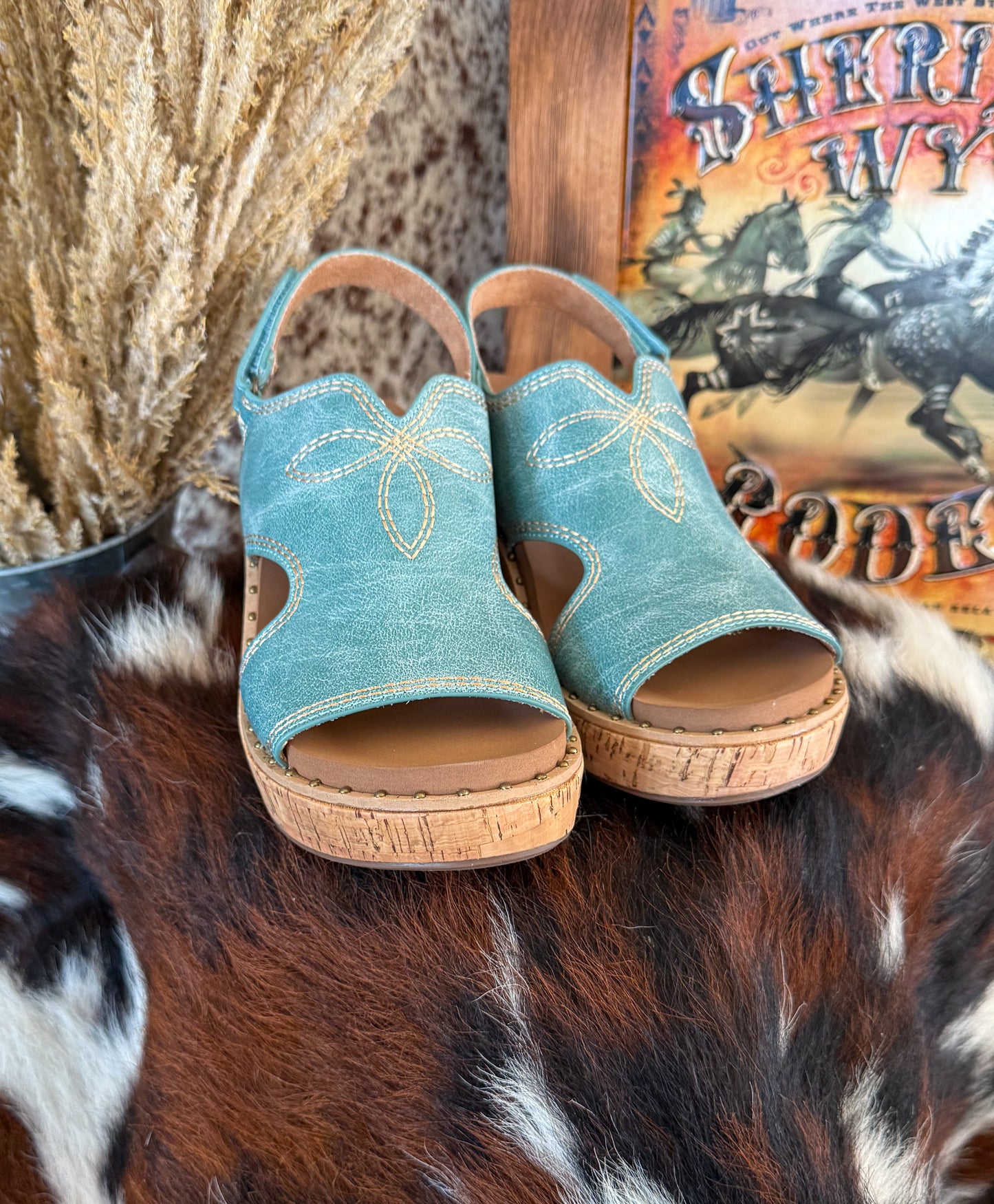 Darlin’ Corkys Wedges *Turquoise
