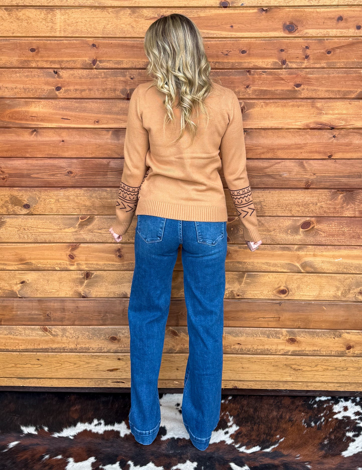 Longhorn Sweater *Tan