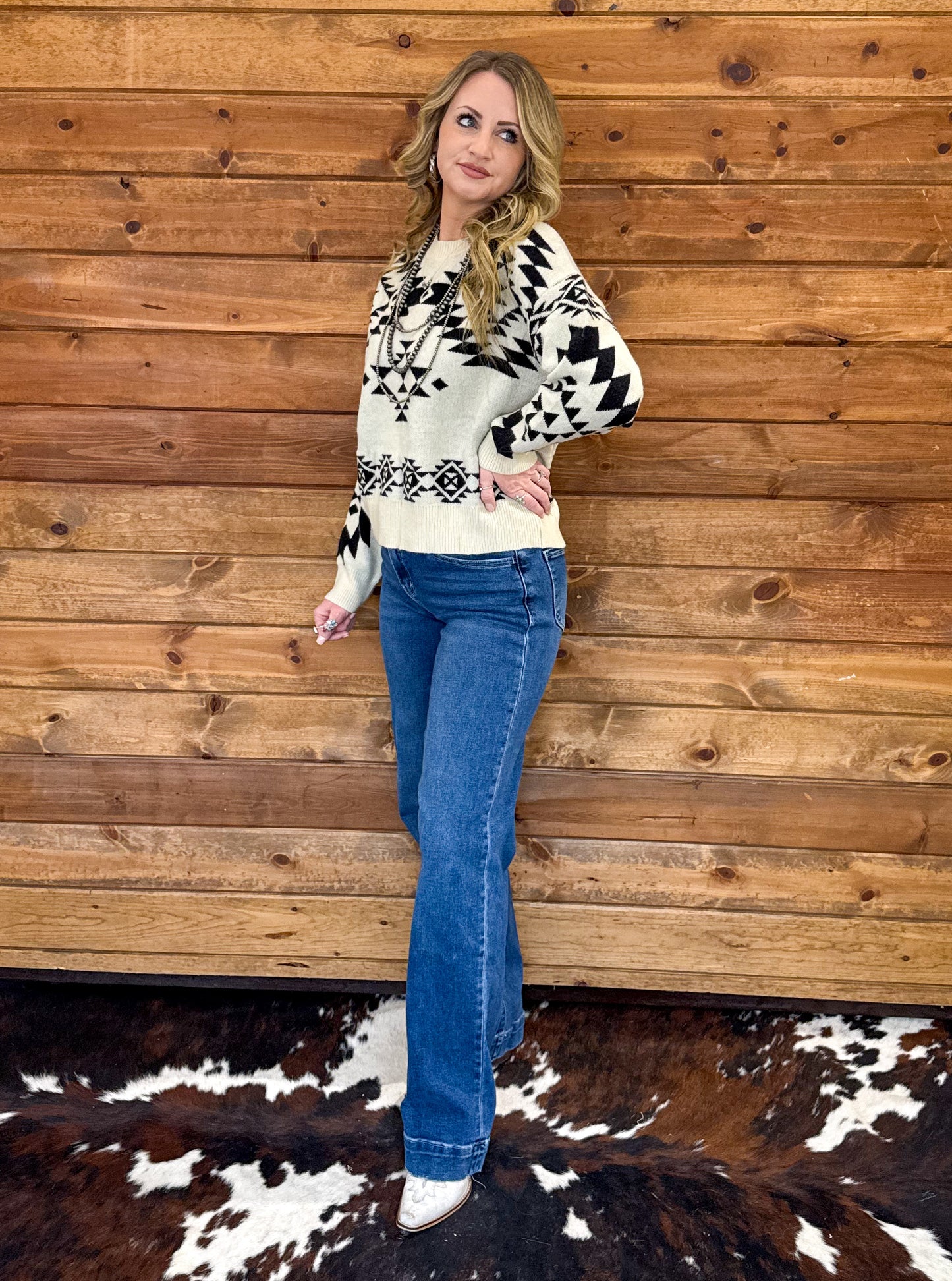 Southern Aztec Sweater *Ivory