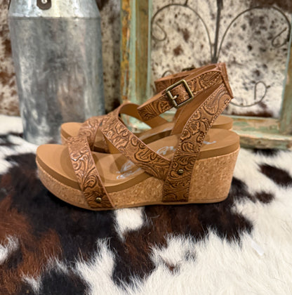 Kiara Wedges