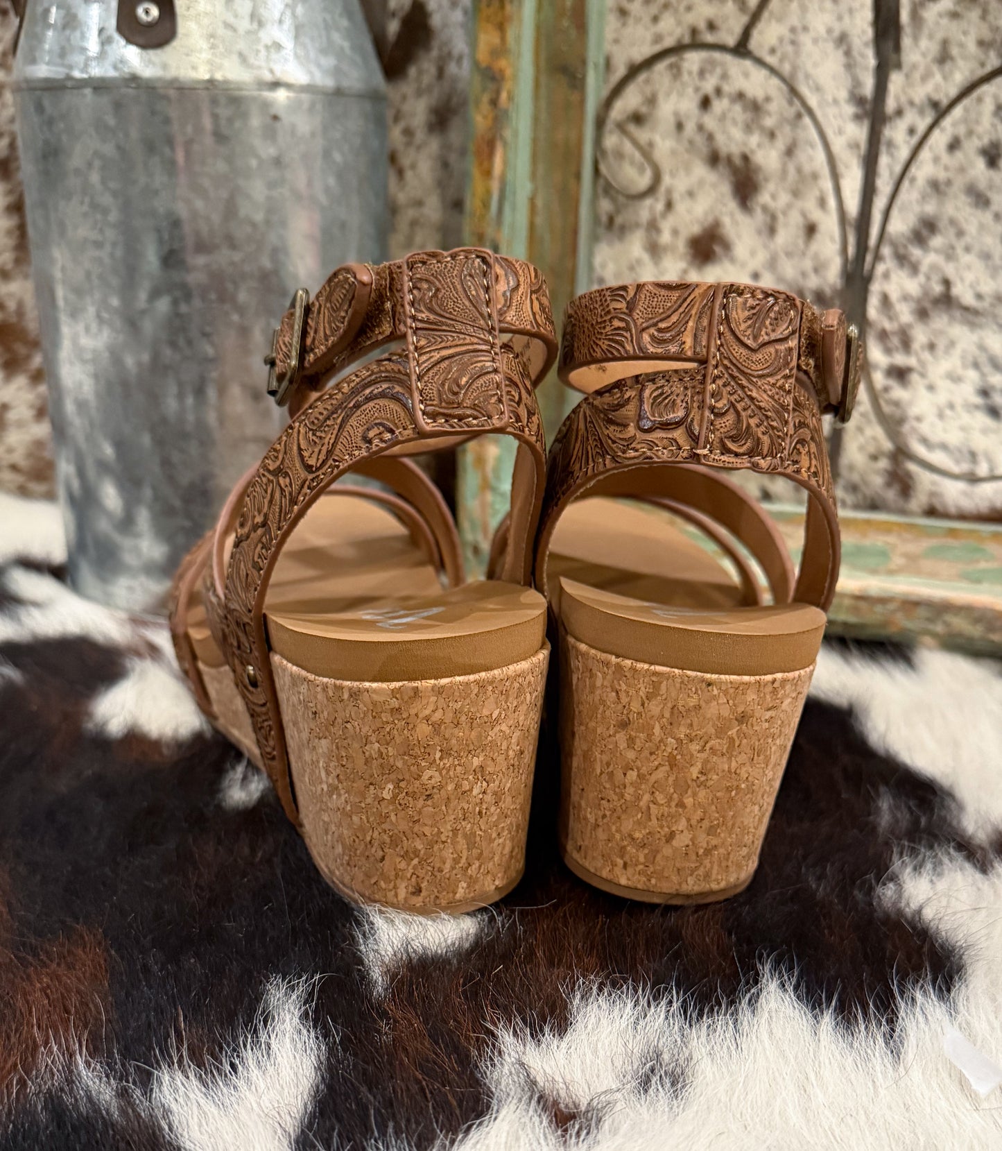 Kiara Wedges