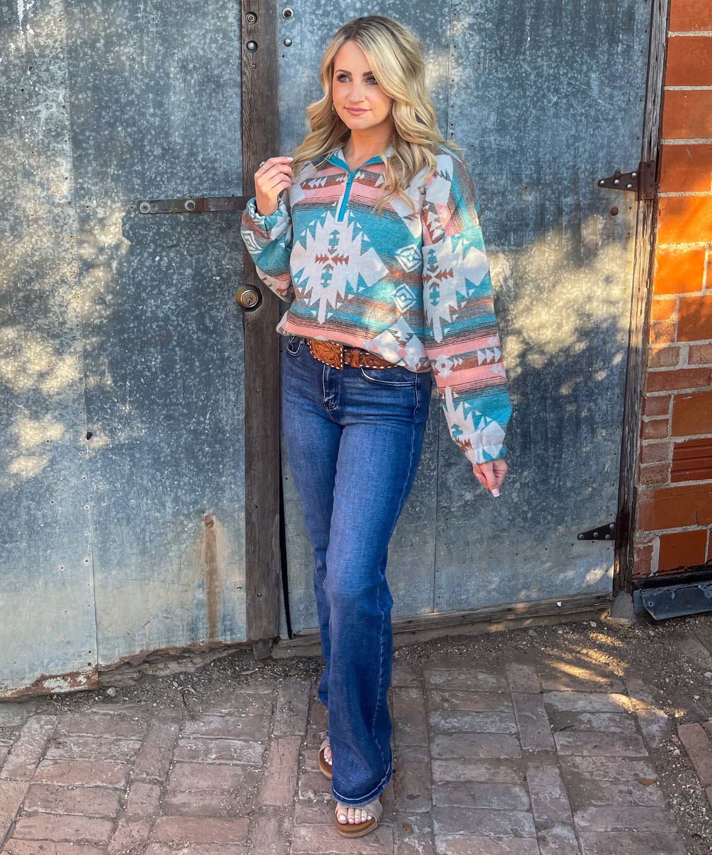 The Wyoming Pullover *Teal