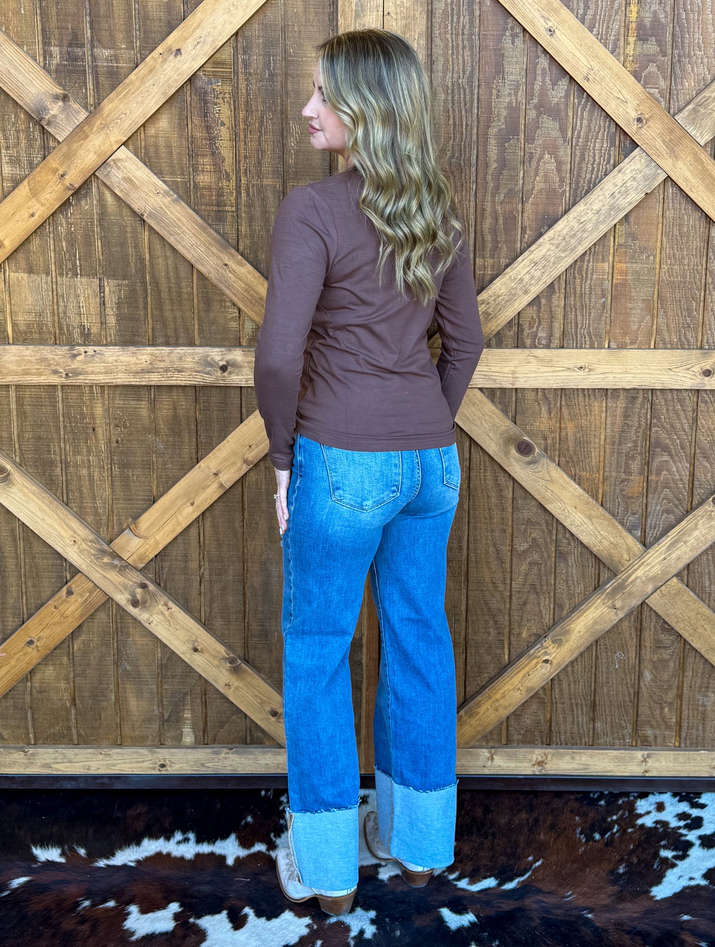 Buck Out Cut Out Long Sleeve