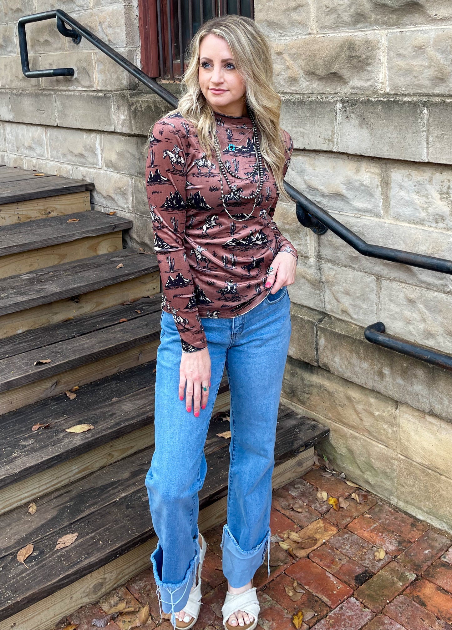 Buck ‘Em Velvet Top