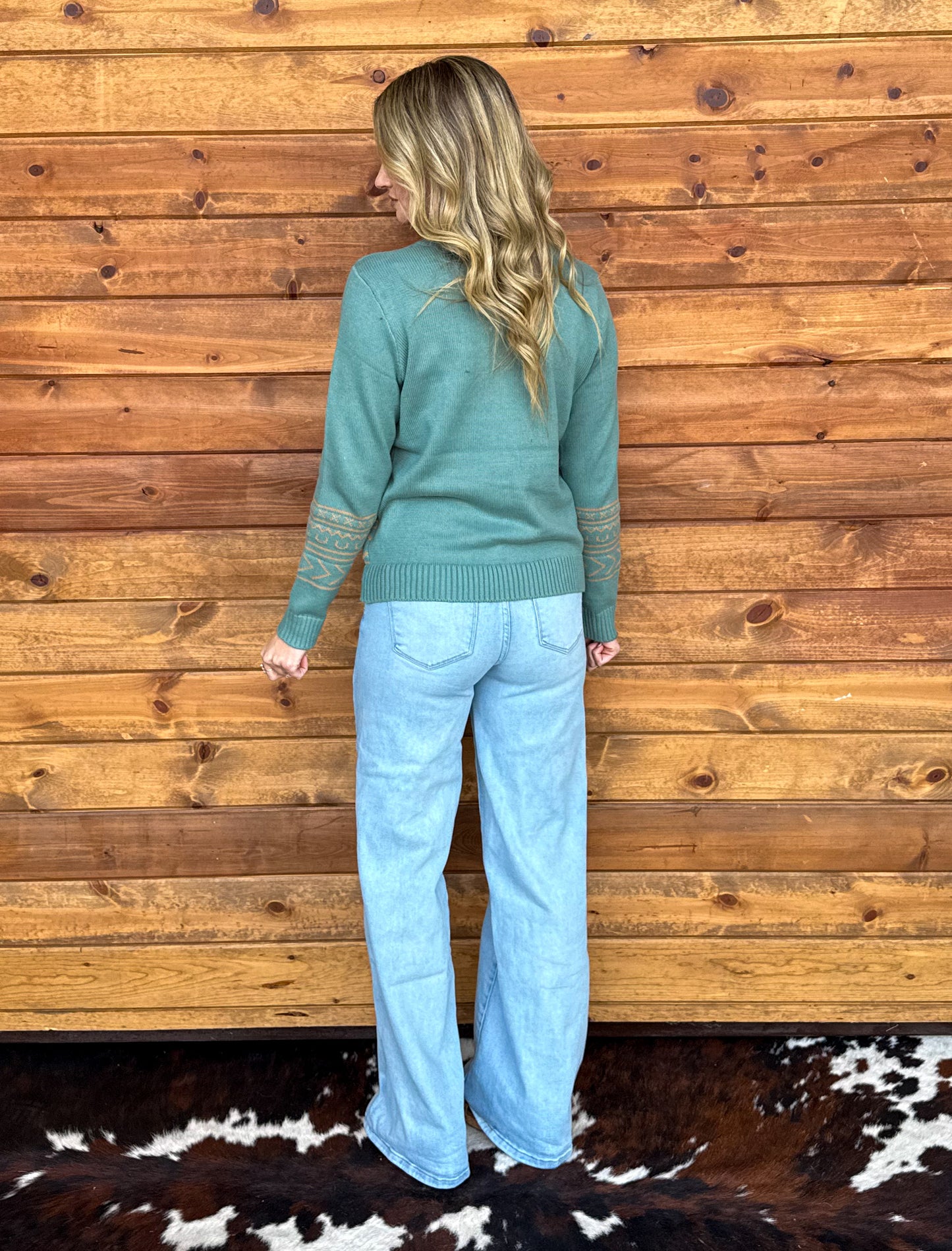 Longhorn Sweater *Aqua