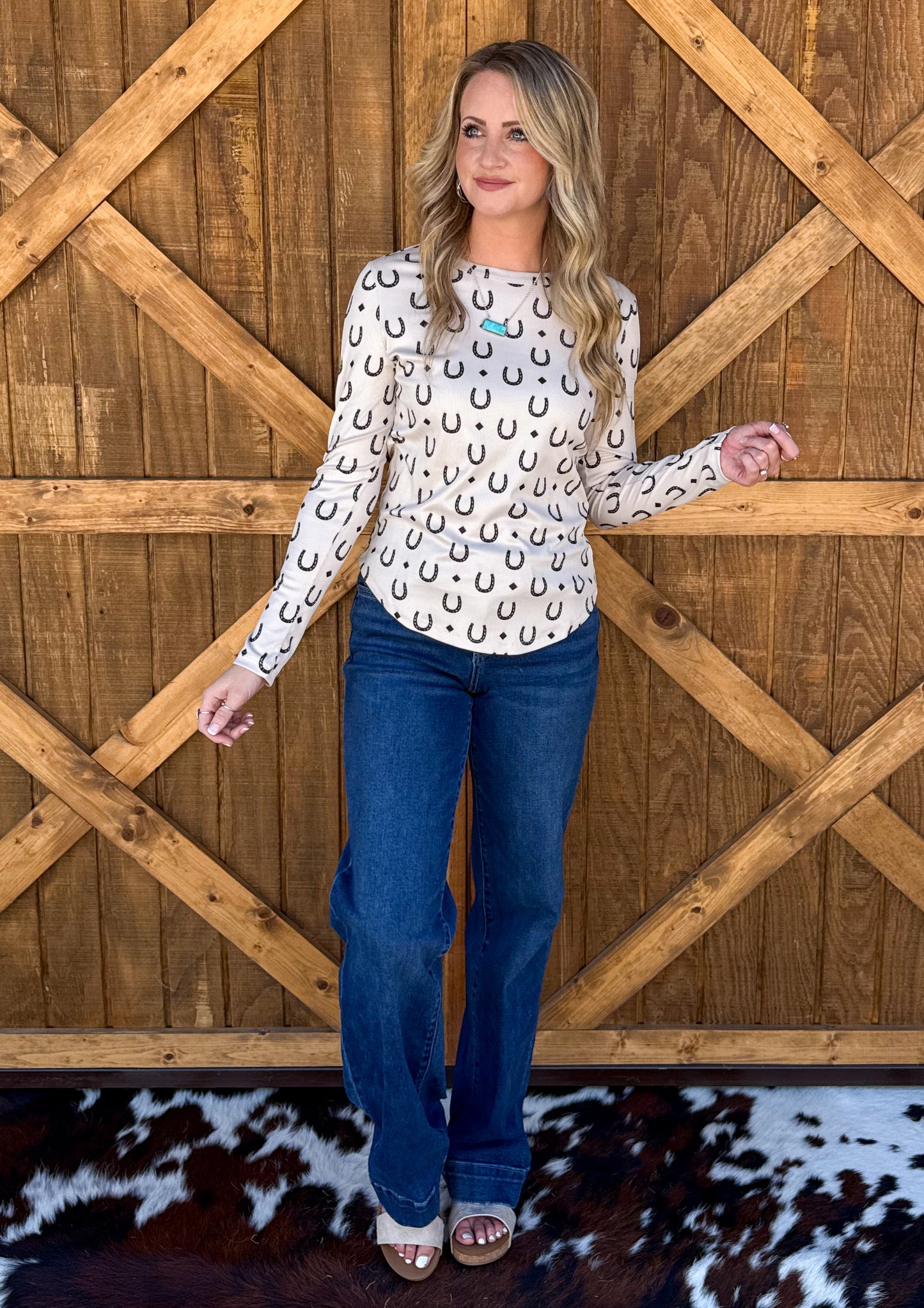Horseshoe Ribbed Long Sleeve