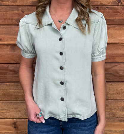 The Daphne Button-Up Top