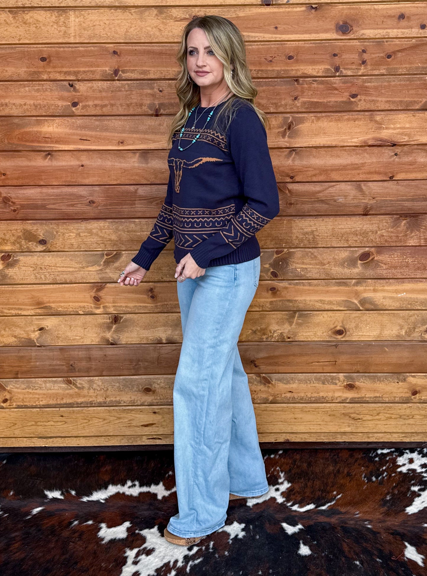 Longhorn Sweater *Navy