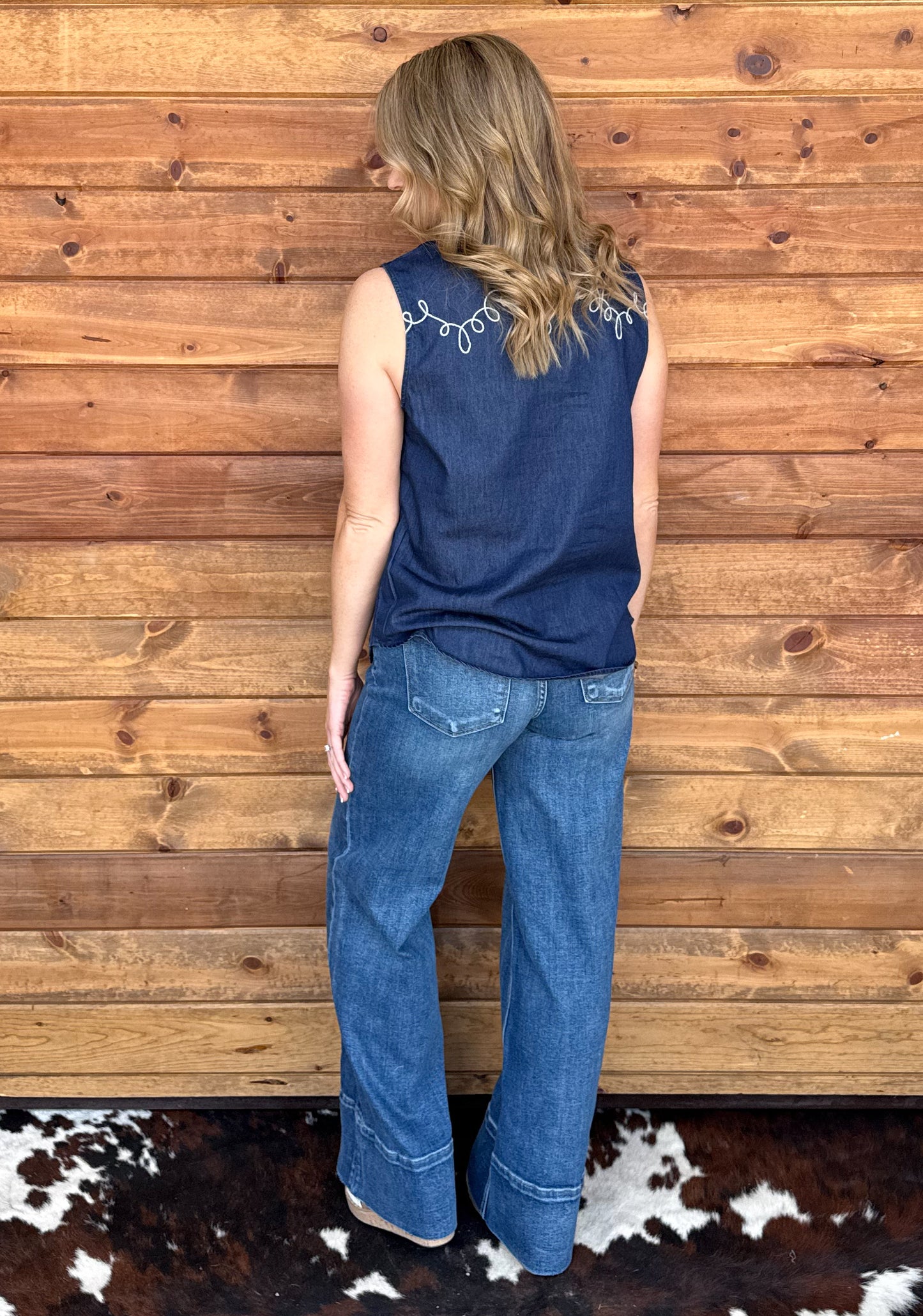 Dallas Days Top *Dark Wash