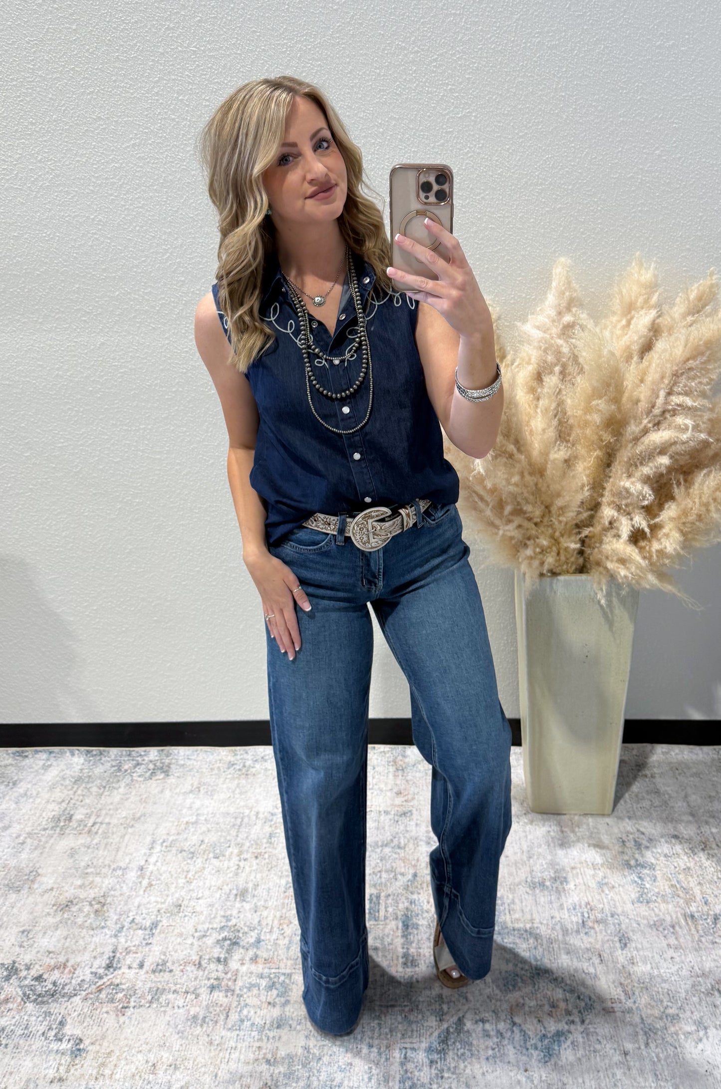 Dallas Days Top *Dark Wash