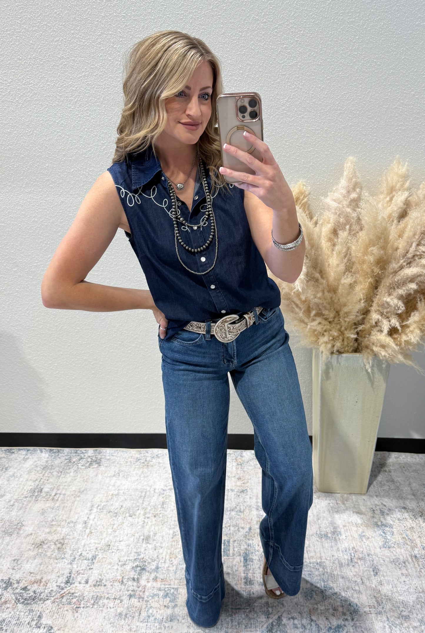 Dallas Days Top *Dark Wash