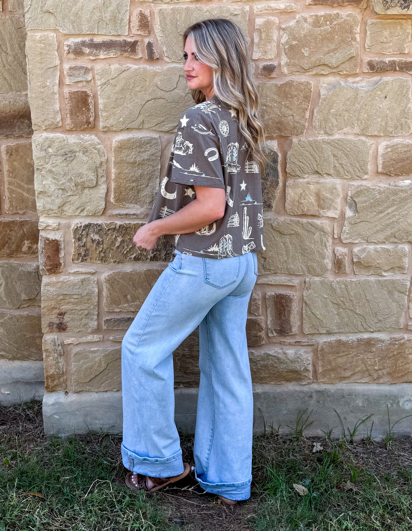 Out West Collage Tee *Olive