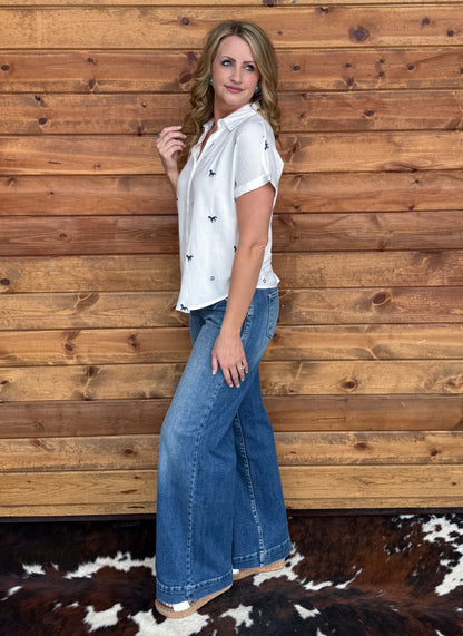 Wild & Lucky Button-Up Top *Blue