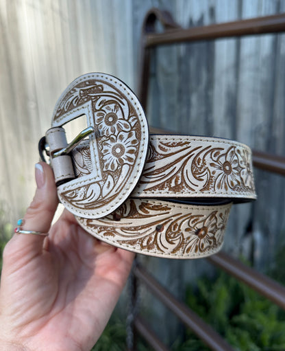 Western Skies Belt *White