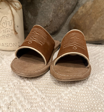 The Hampton Slides *Tan