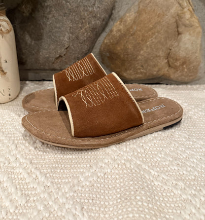The Hampton Slides *Tan