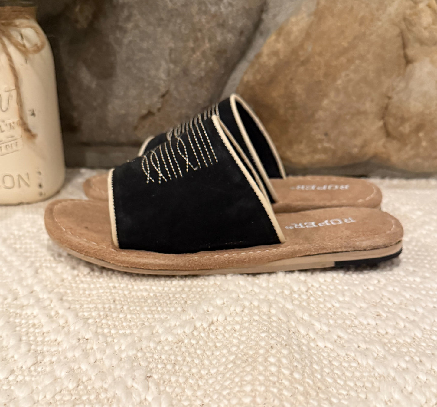 The Hampton Slides *Black