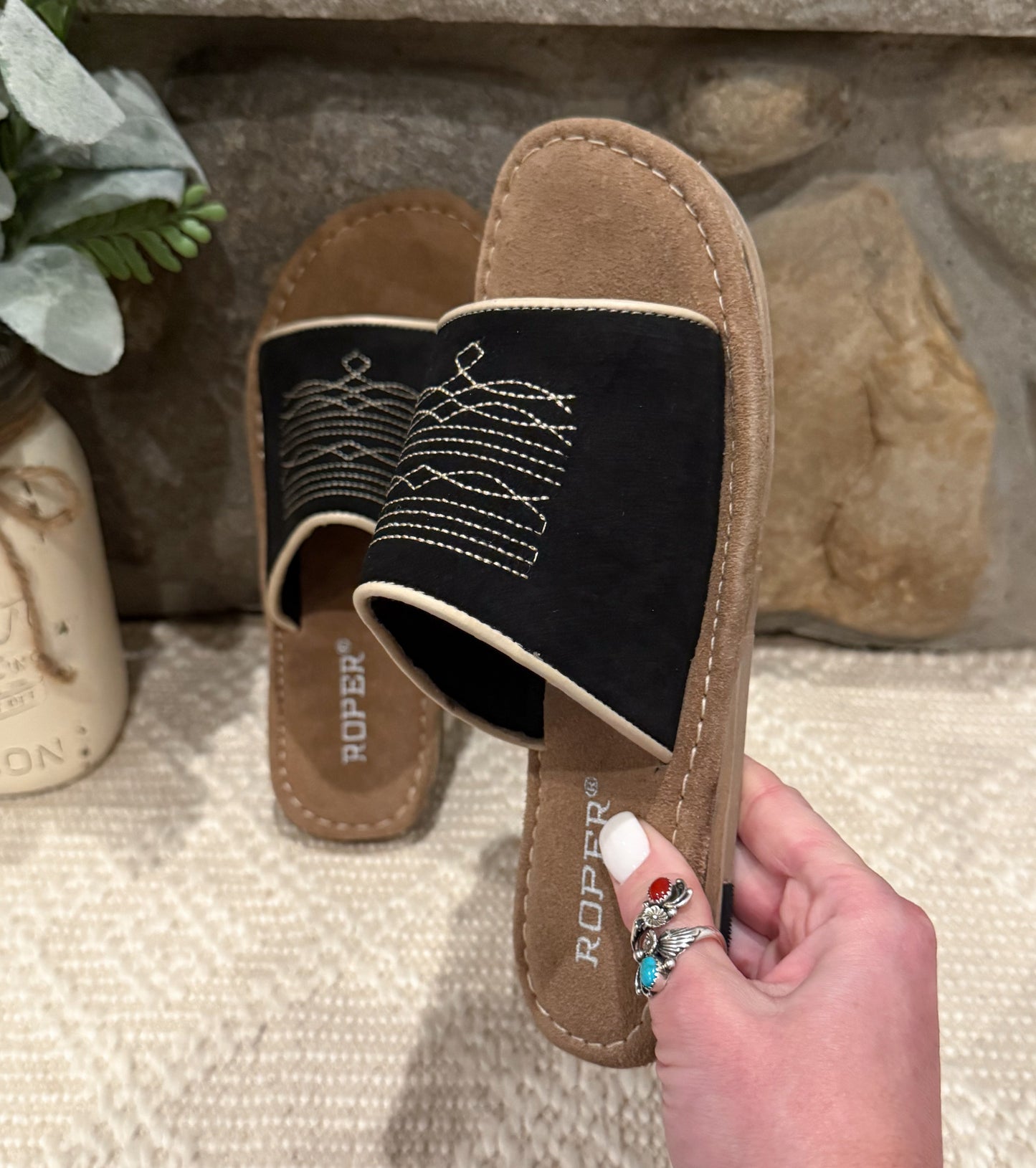 The Hampton Slides *Black